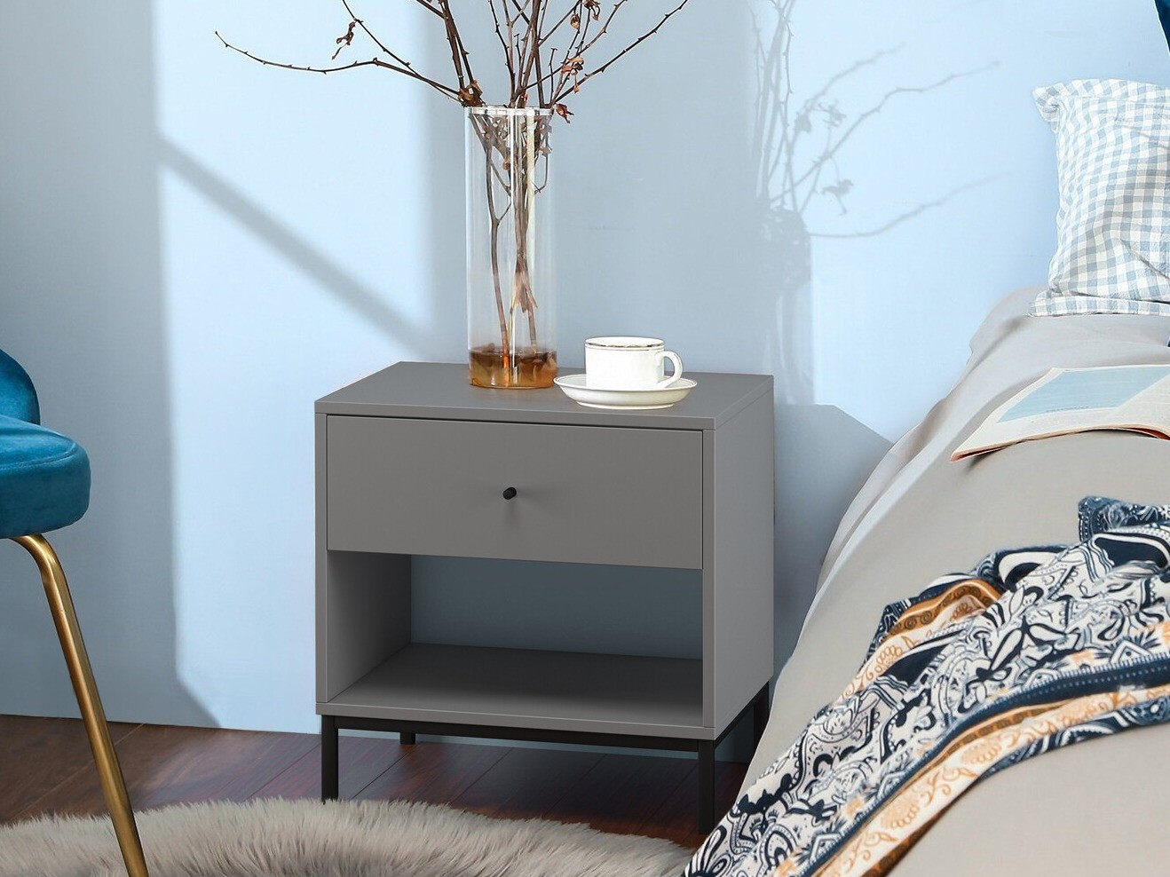 Nočna omarica Denton 842