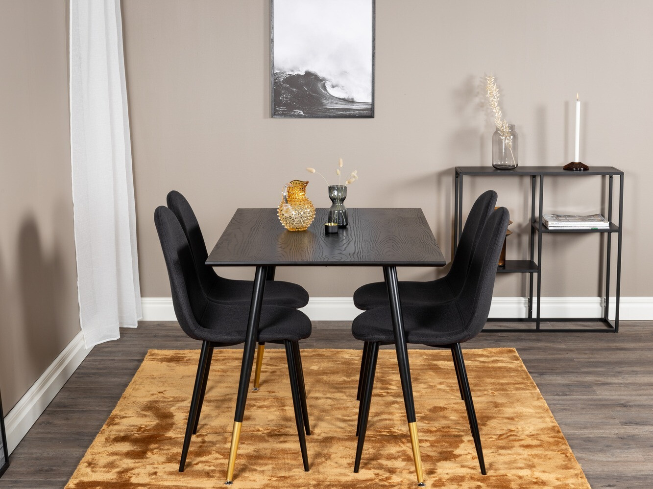 Jedilniški komplet Dallas 1890