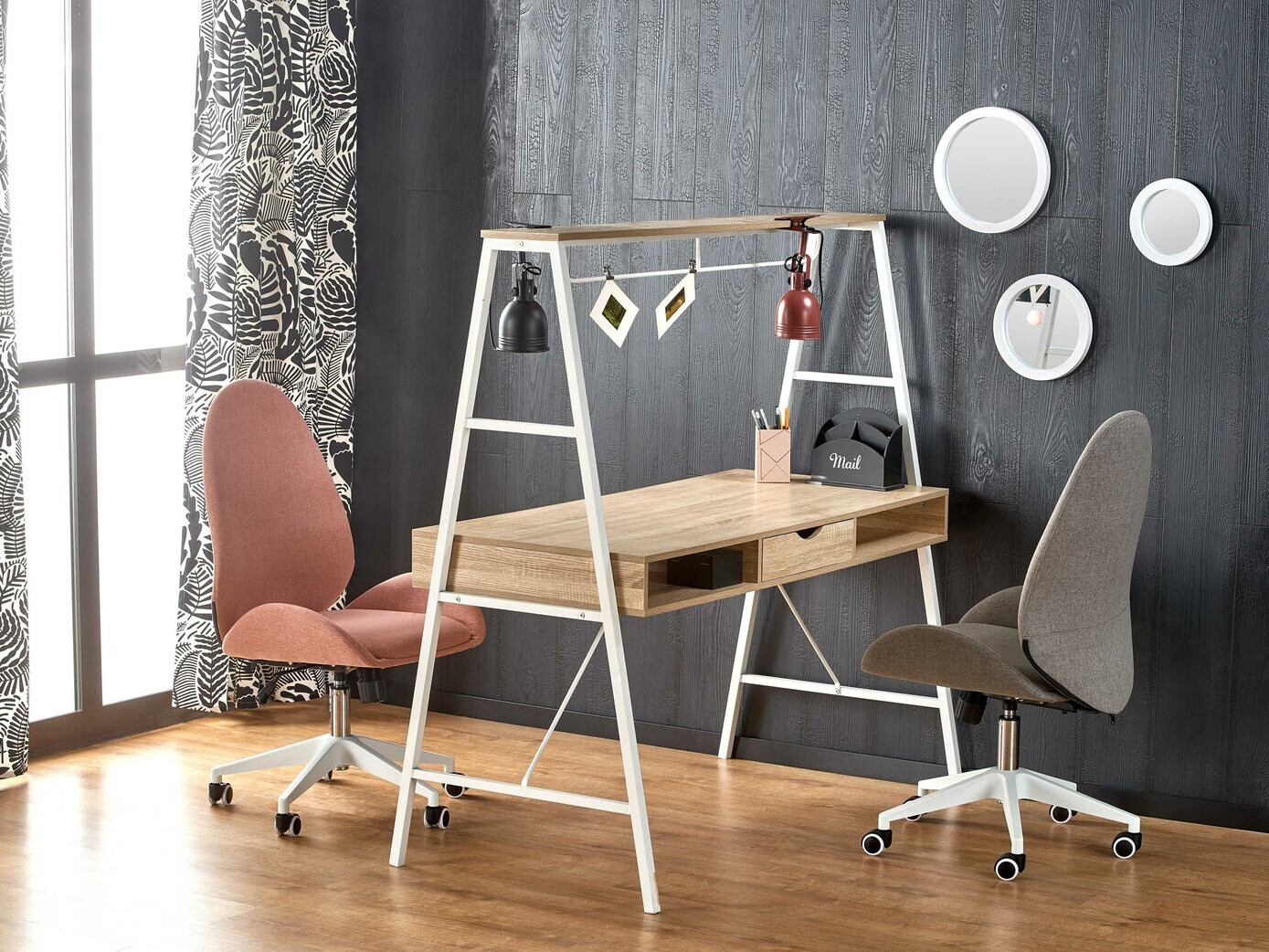 Pisalna miza Houston 1317