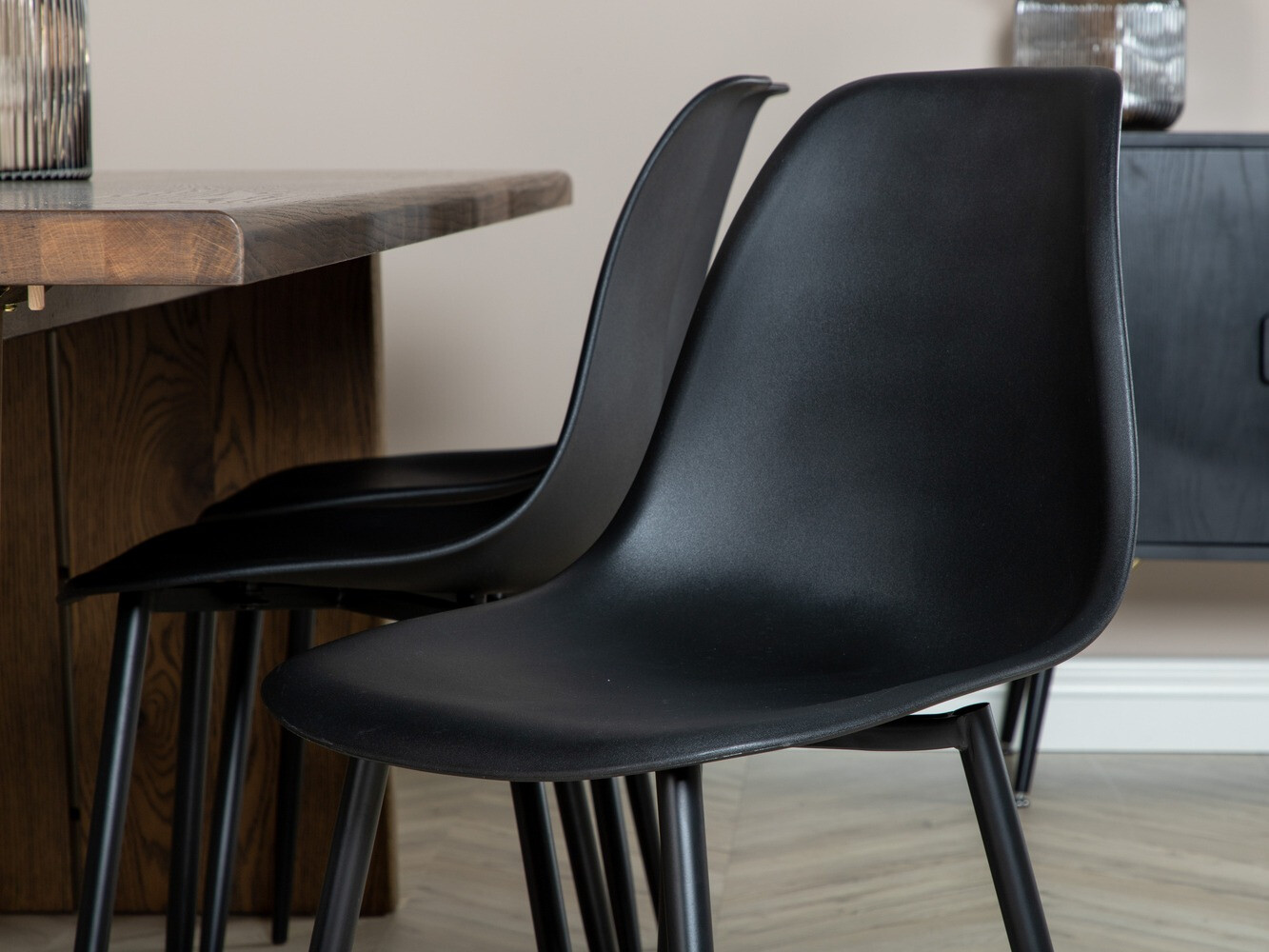 Jedilniški komplet Dallas 1842