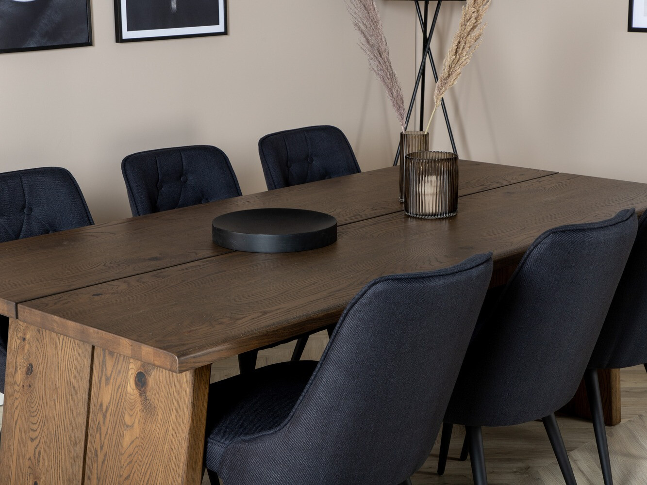 Jedilniški komplet Dallas 1867