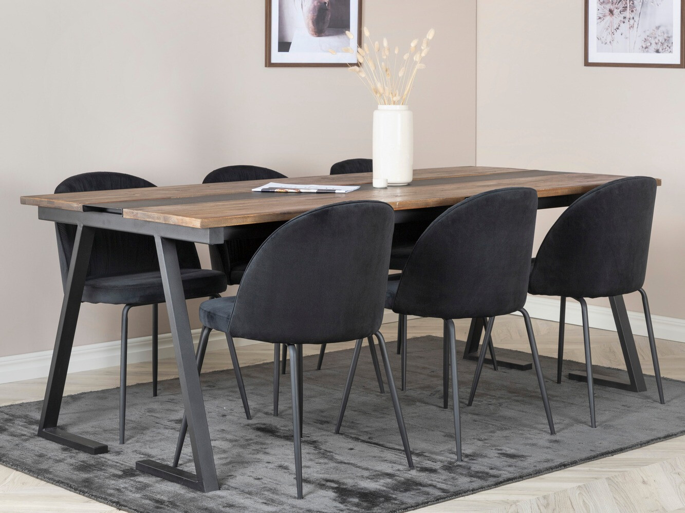 Jedilniški komplet Dallas 1943