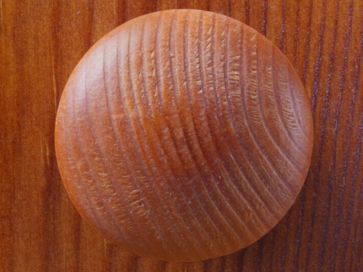 Klubska mizica Cavfelo 102 (Češnja)