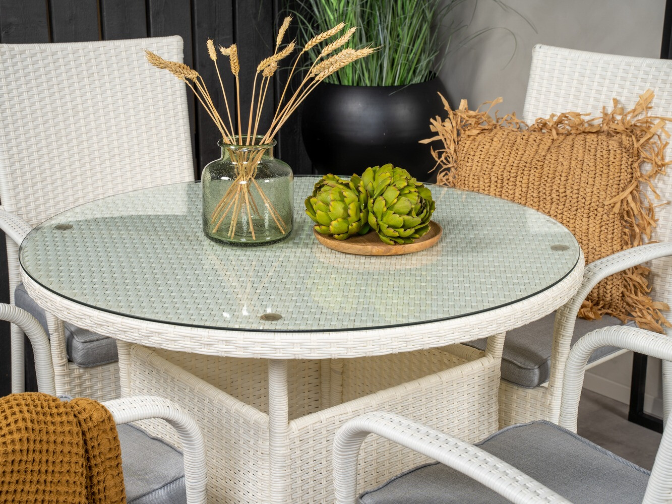 Komplet mize in stolov Dallas 620