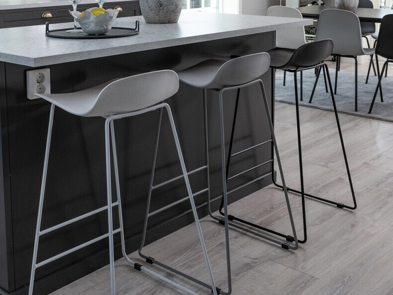 Barski stol Dallas 107 (Siva)