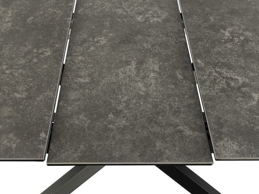 Miza Norsica 685 (Črna)