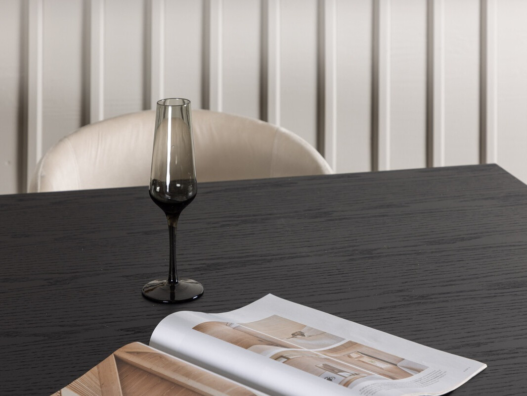 Jedilniški komplet Dallas 4041 (Črna)