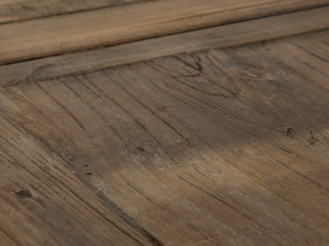 Miza Manor House 216