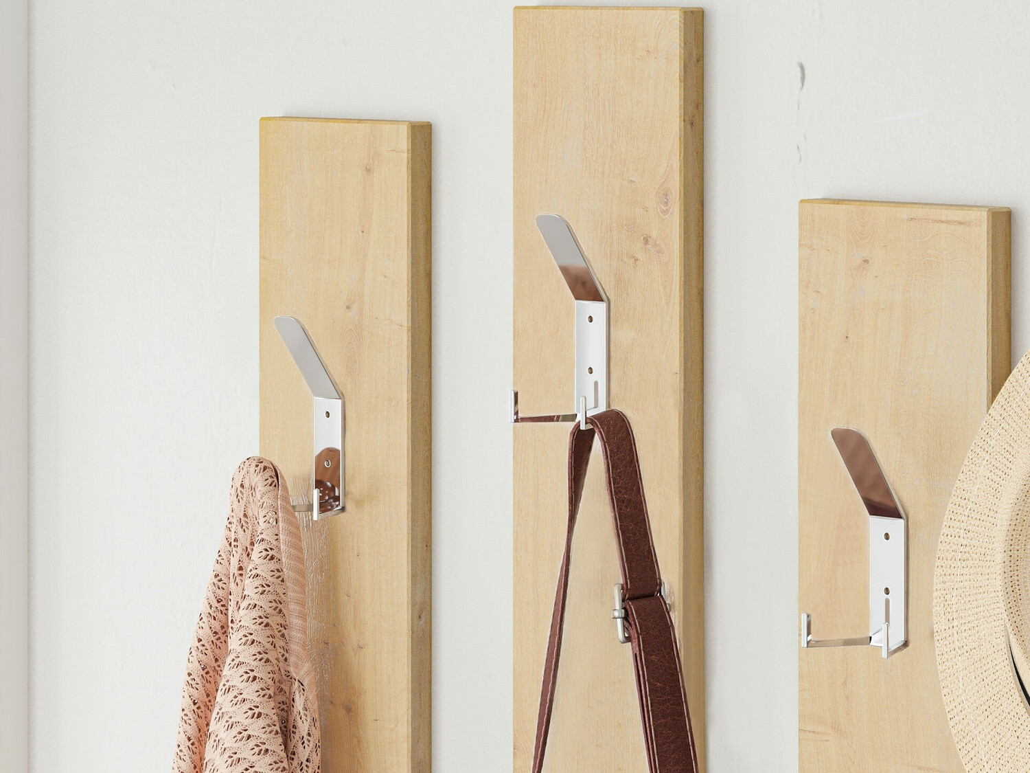 Komplet za predsobo Kailua 502 (Bela + Hrast)