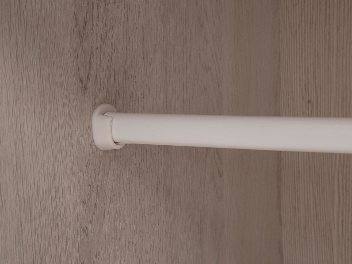 Garderobna omara Ferlore 101