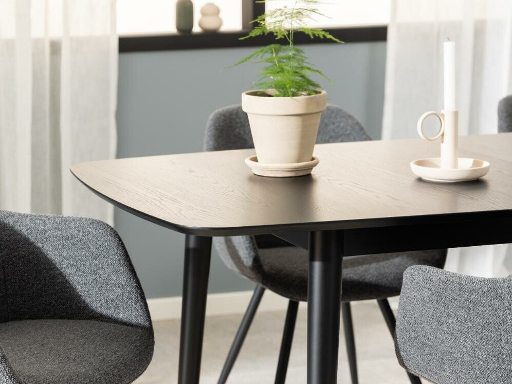 Miza Norsica 610 (Črna)