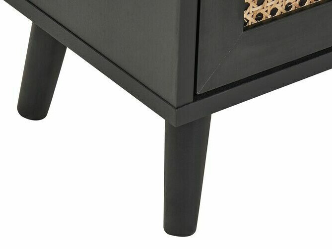 Nočna omarica Berwyn 144