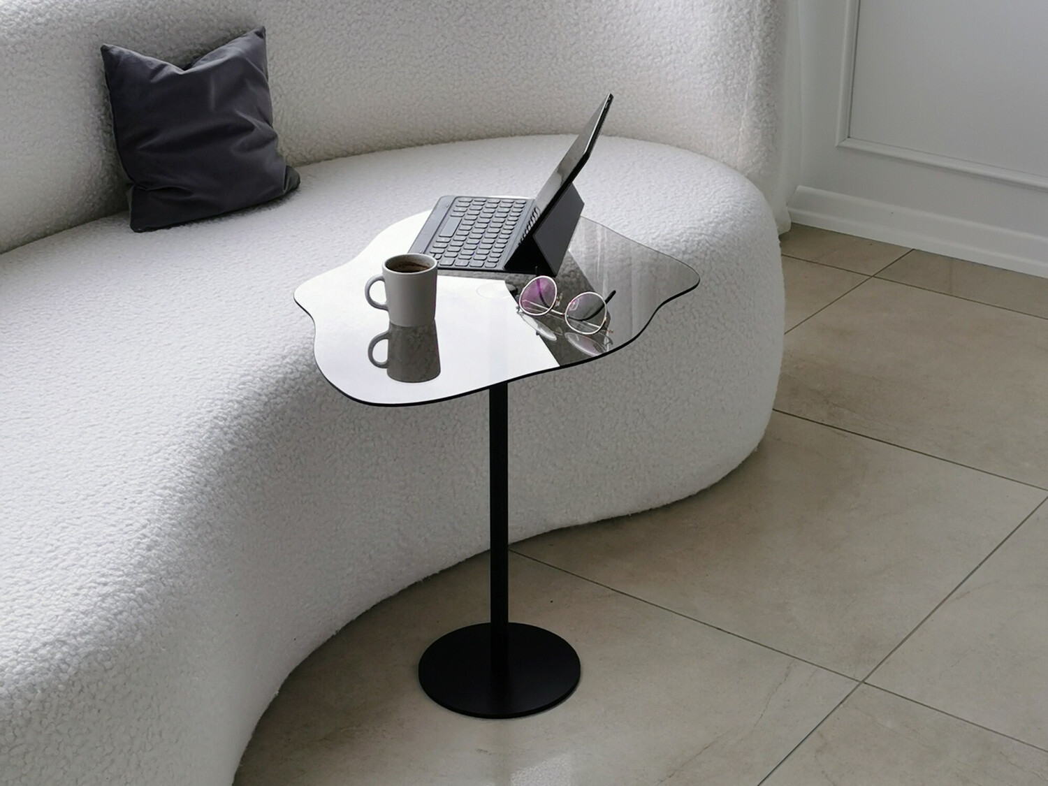 Klubska mizica Kailua 1342