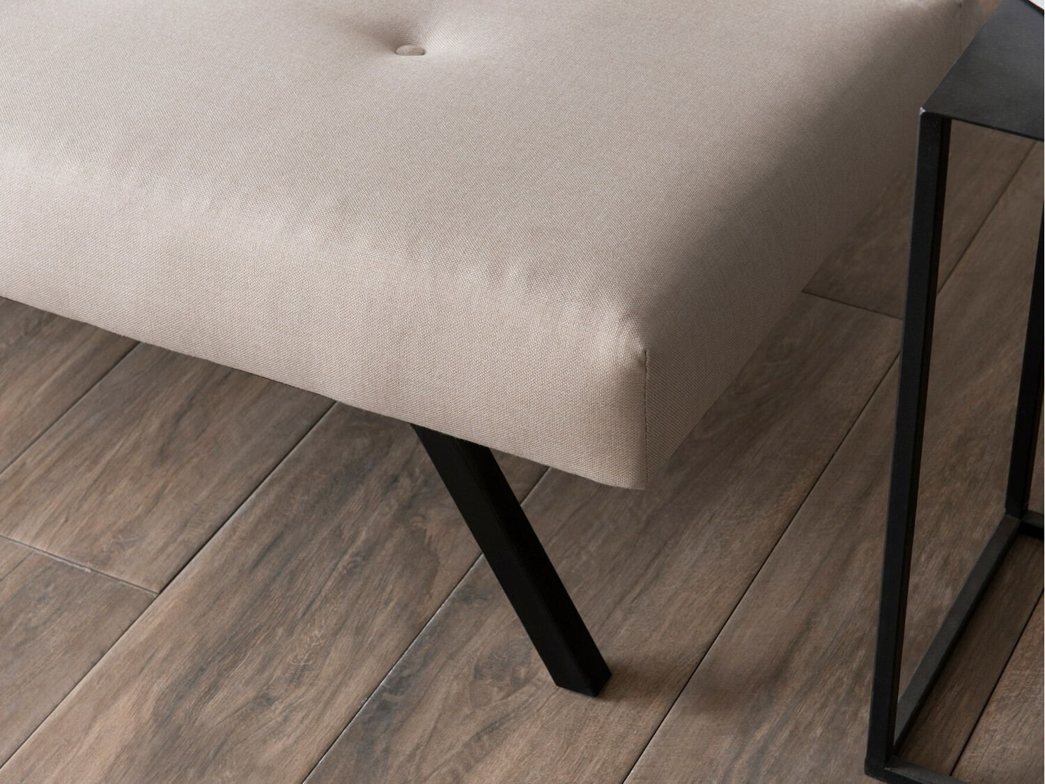 Raztegljiv kavč Altadena 300 (Krema)