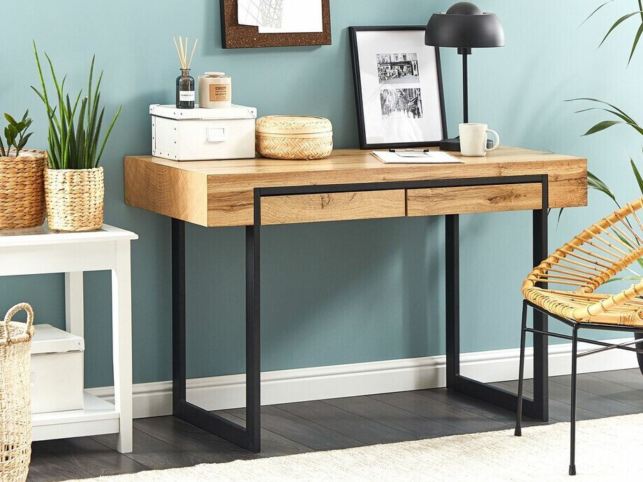 Pisalna miza Berwyn 231