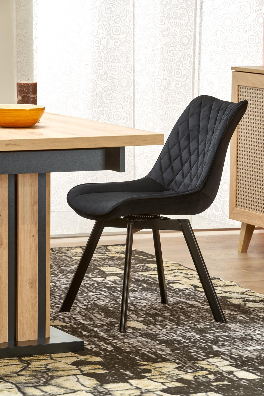 Stol Houston 1442 (Črna)