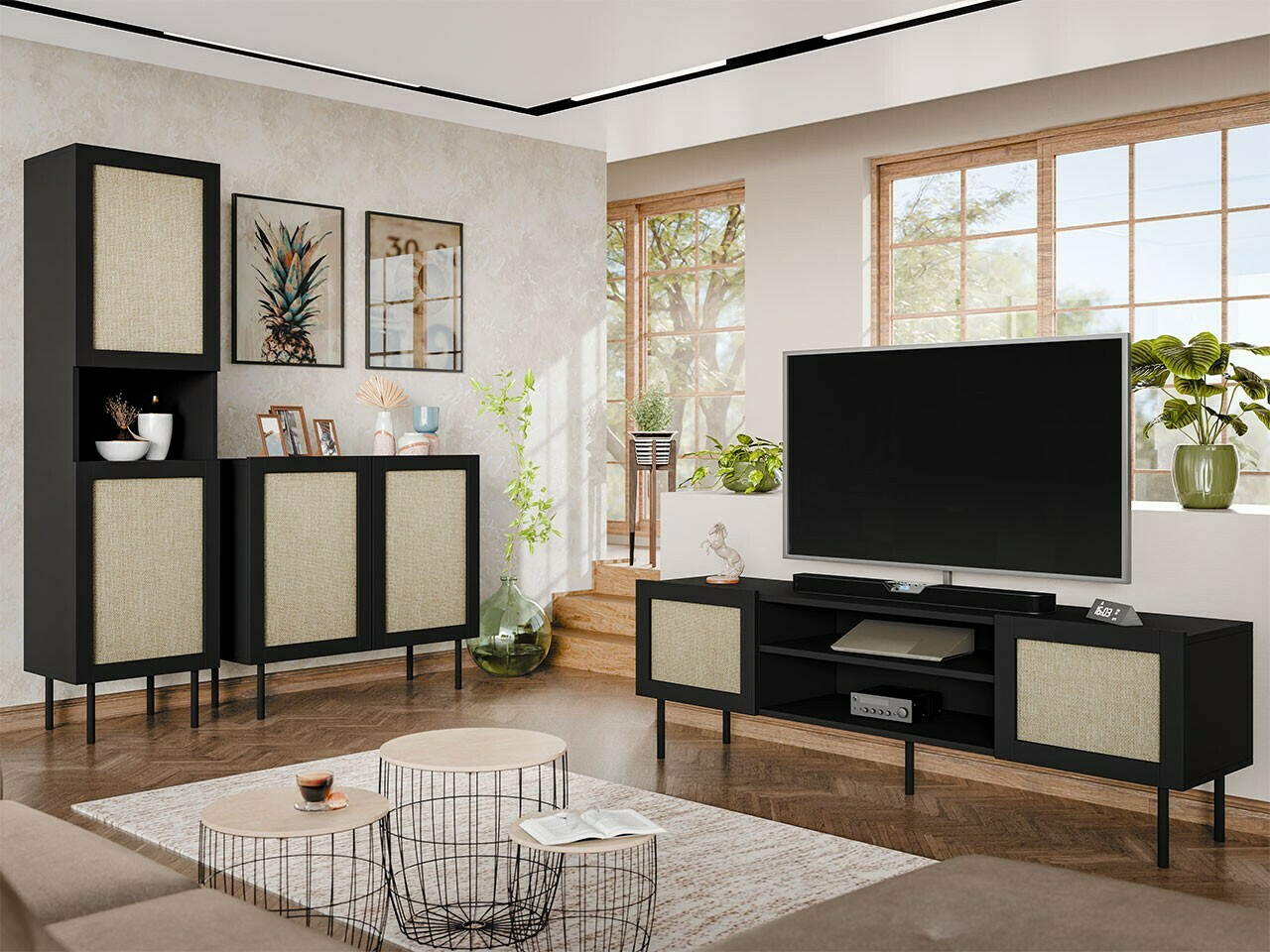 Regal Charlotte R102