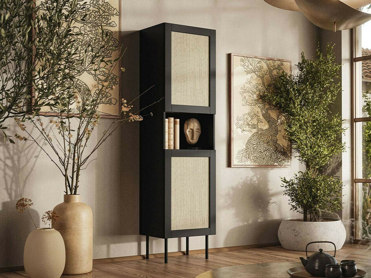 Regal Charlotte R102