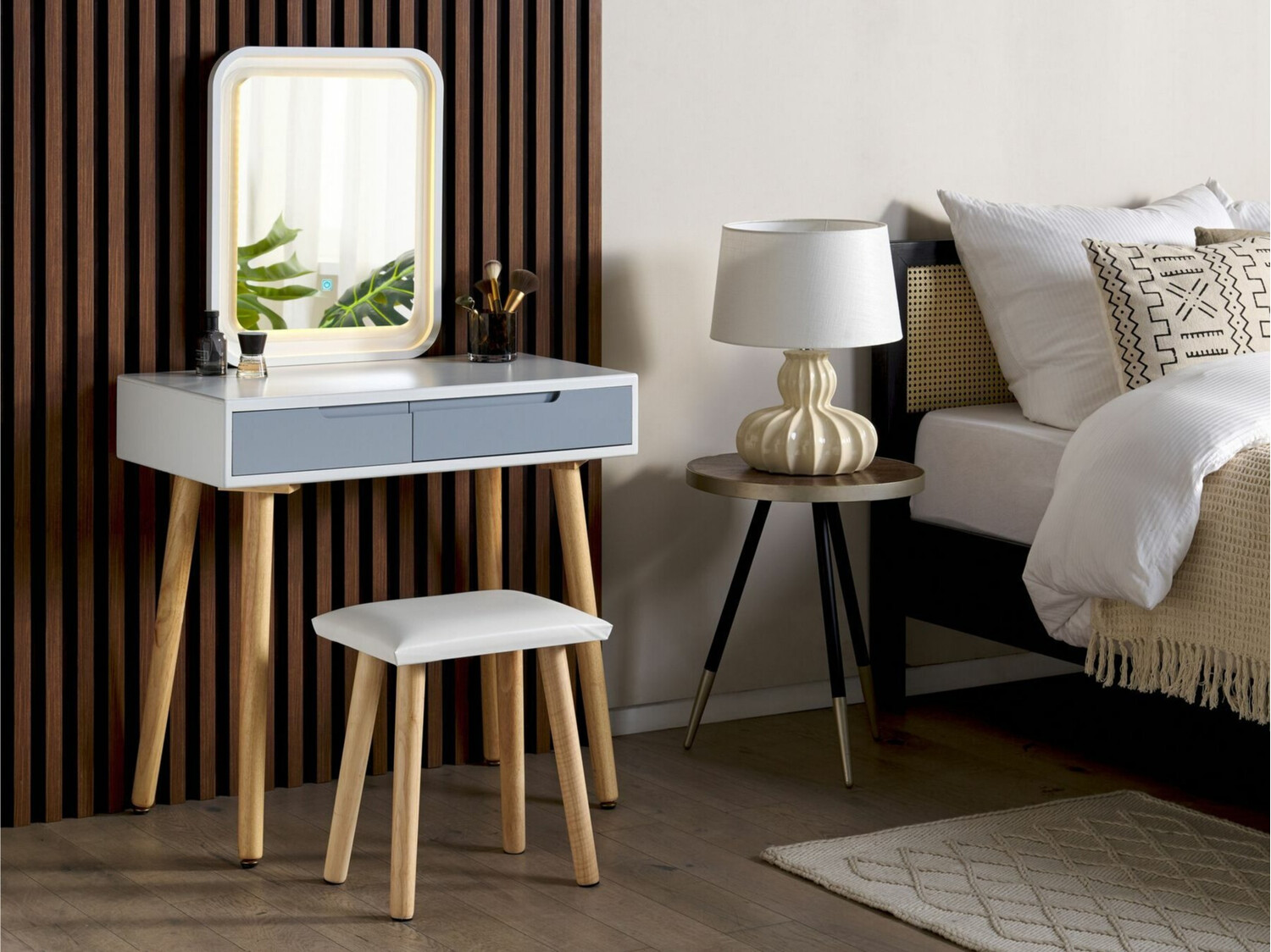 Toaletna mizica Berwyn 844