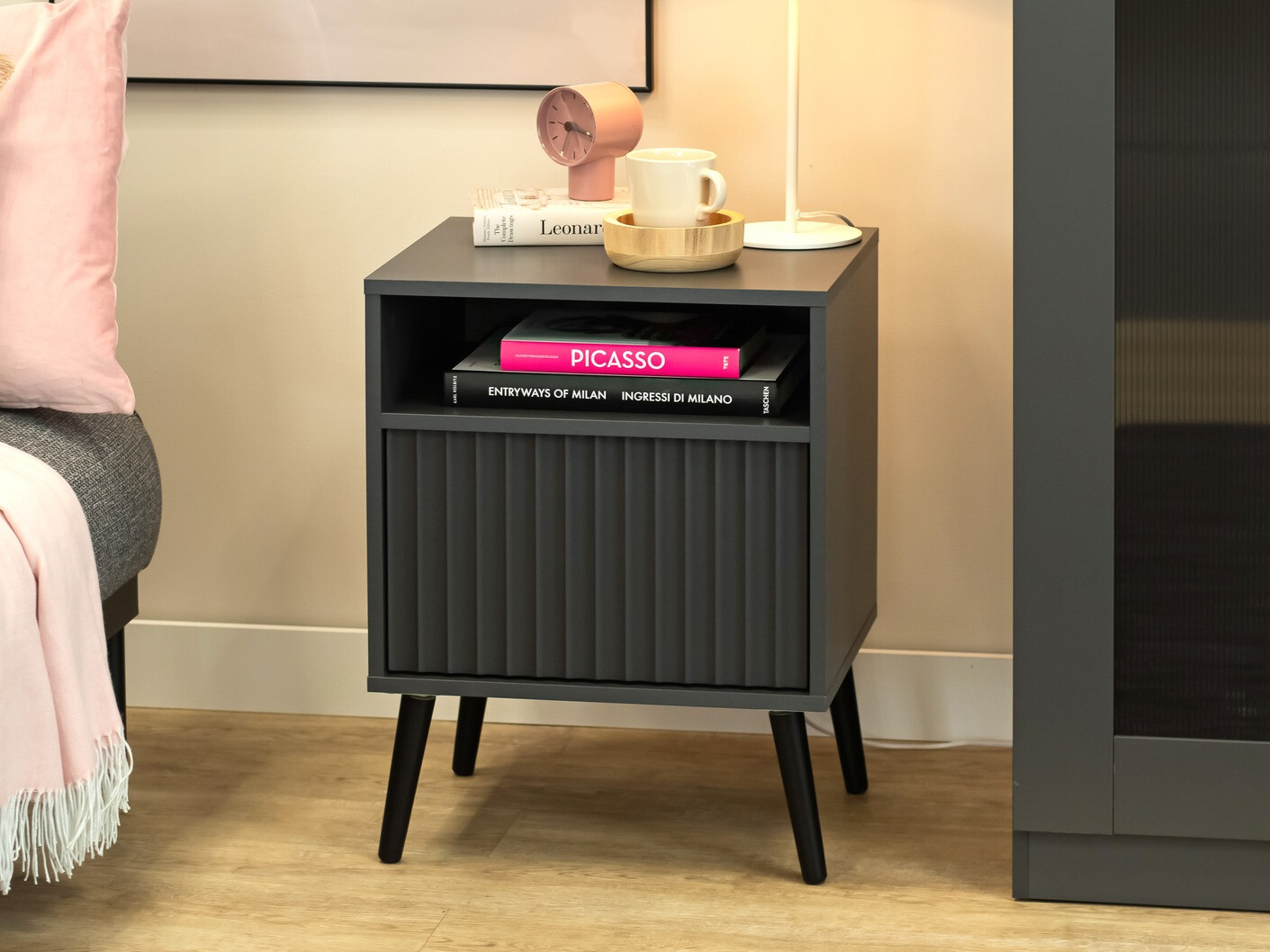 Nočna omarica Cirferi 106 (Antracit)