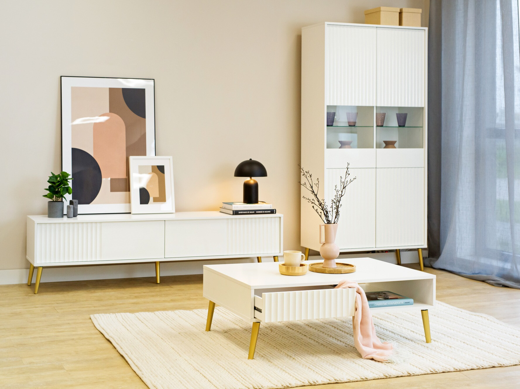 TV-omarica Cirferi 105 (Bela + Zlata)