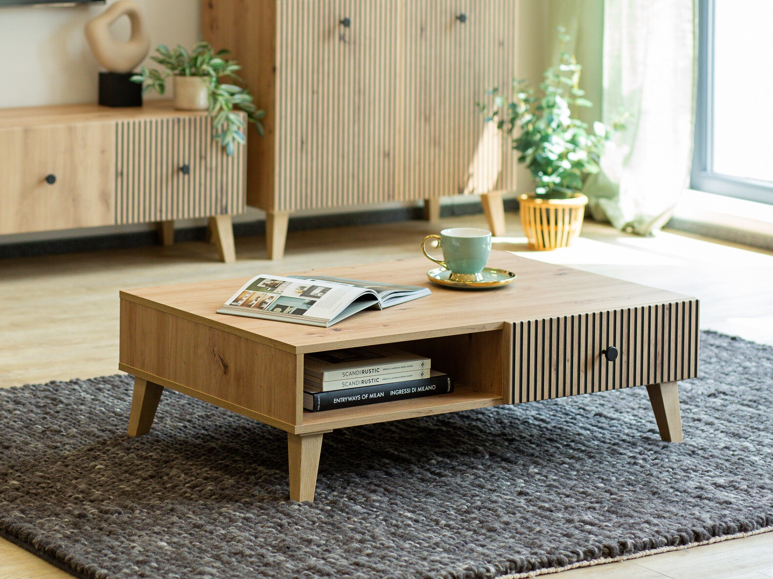 Klubska mizica Beltivi 103