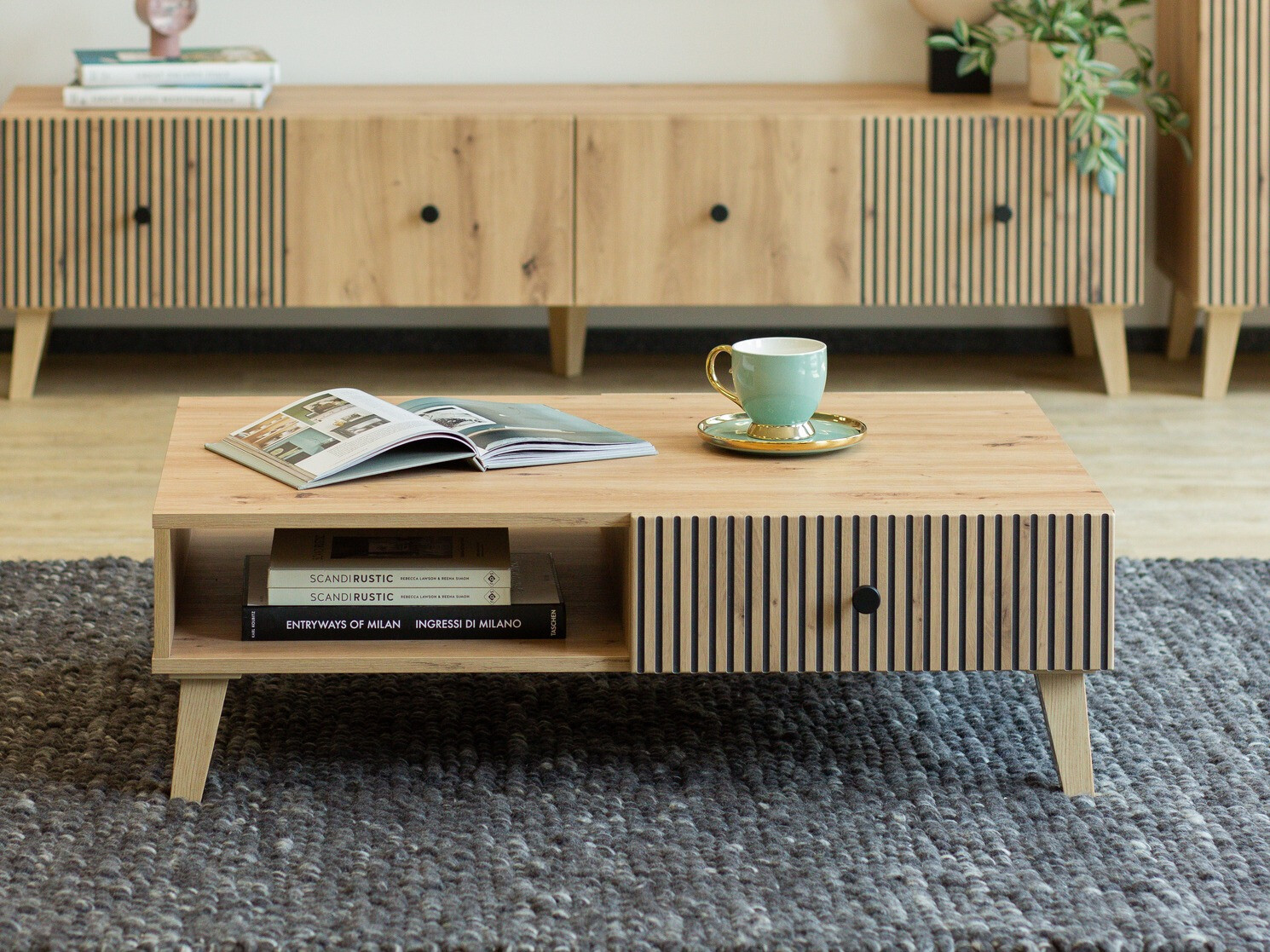 Klubska mizica Beltivi 103