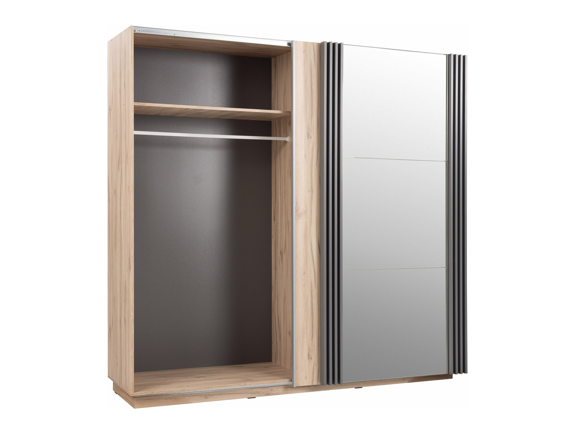 Garderobna omara Livlevo 115