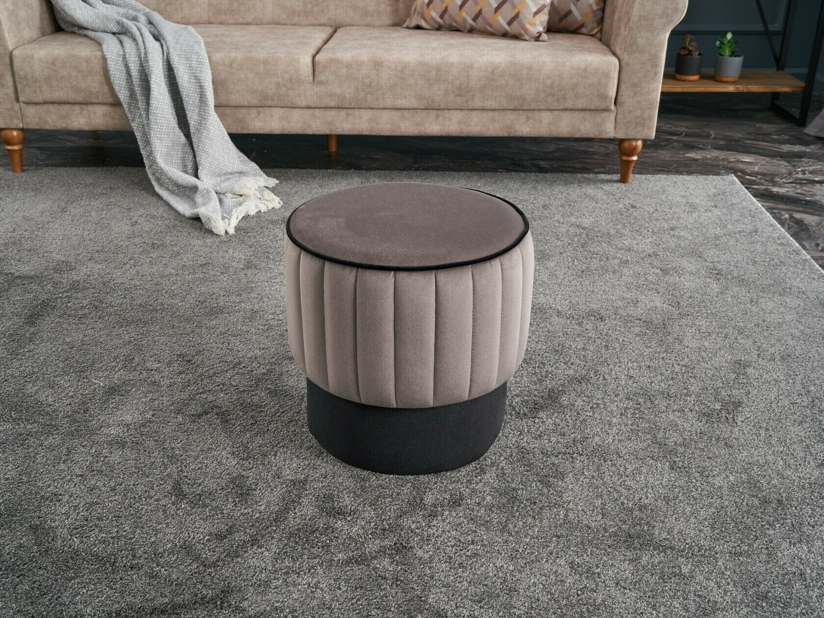 Tabure Altadena 518 (Siva)