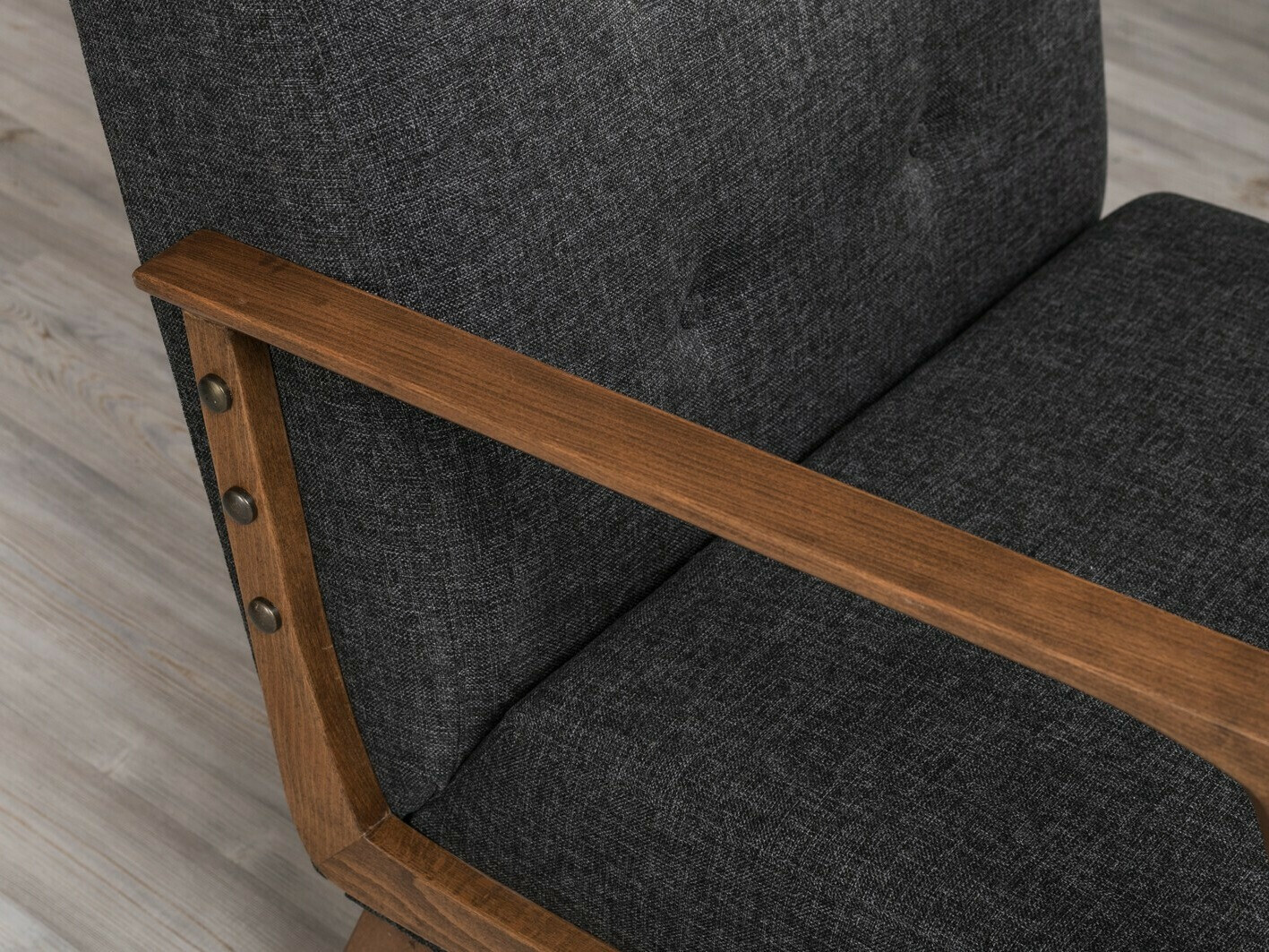Fotelj Altadena 456 (Temno siva)