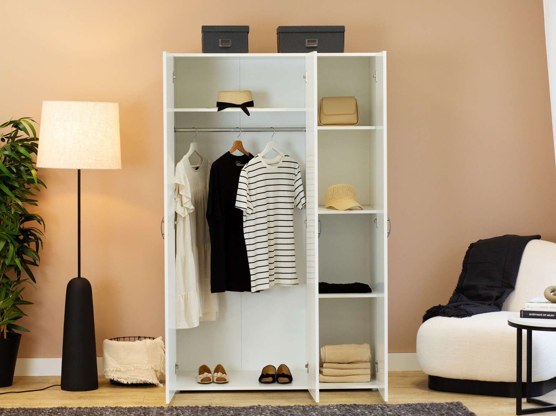 Garderobna omara Bristol 184 (Bela)