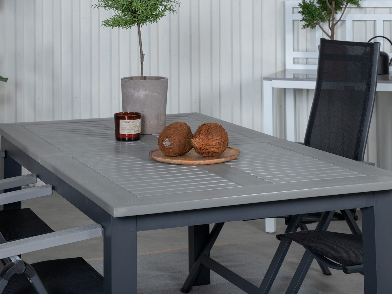 Komplet mize in stolov Dallas 2297