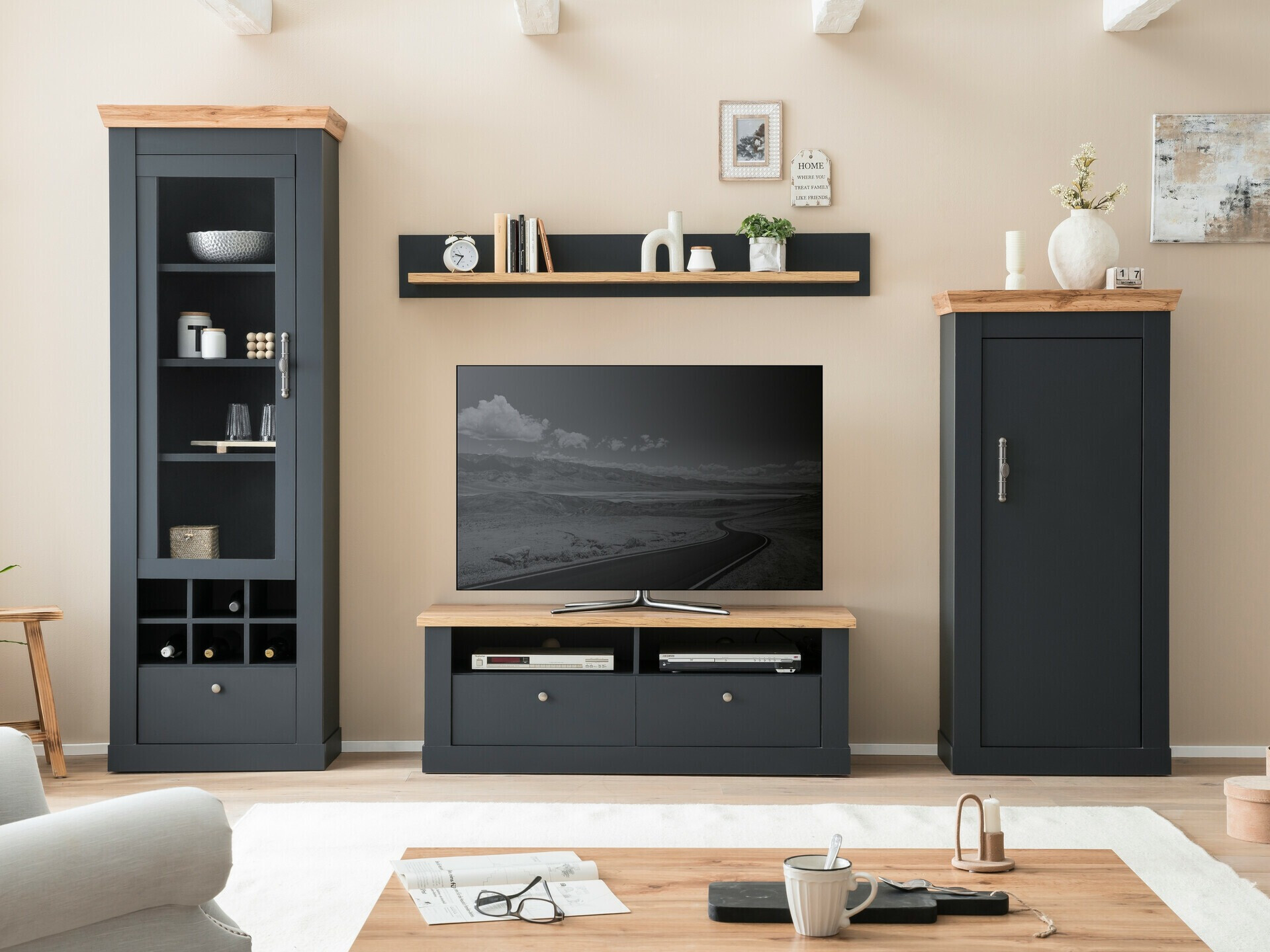 Komplet za dnevno sobo Levbalu 119