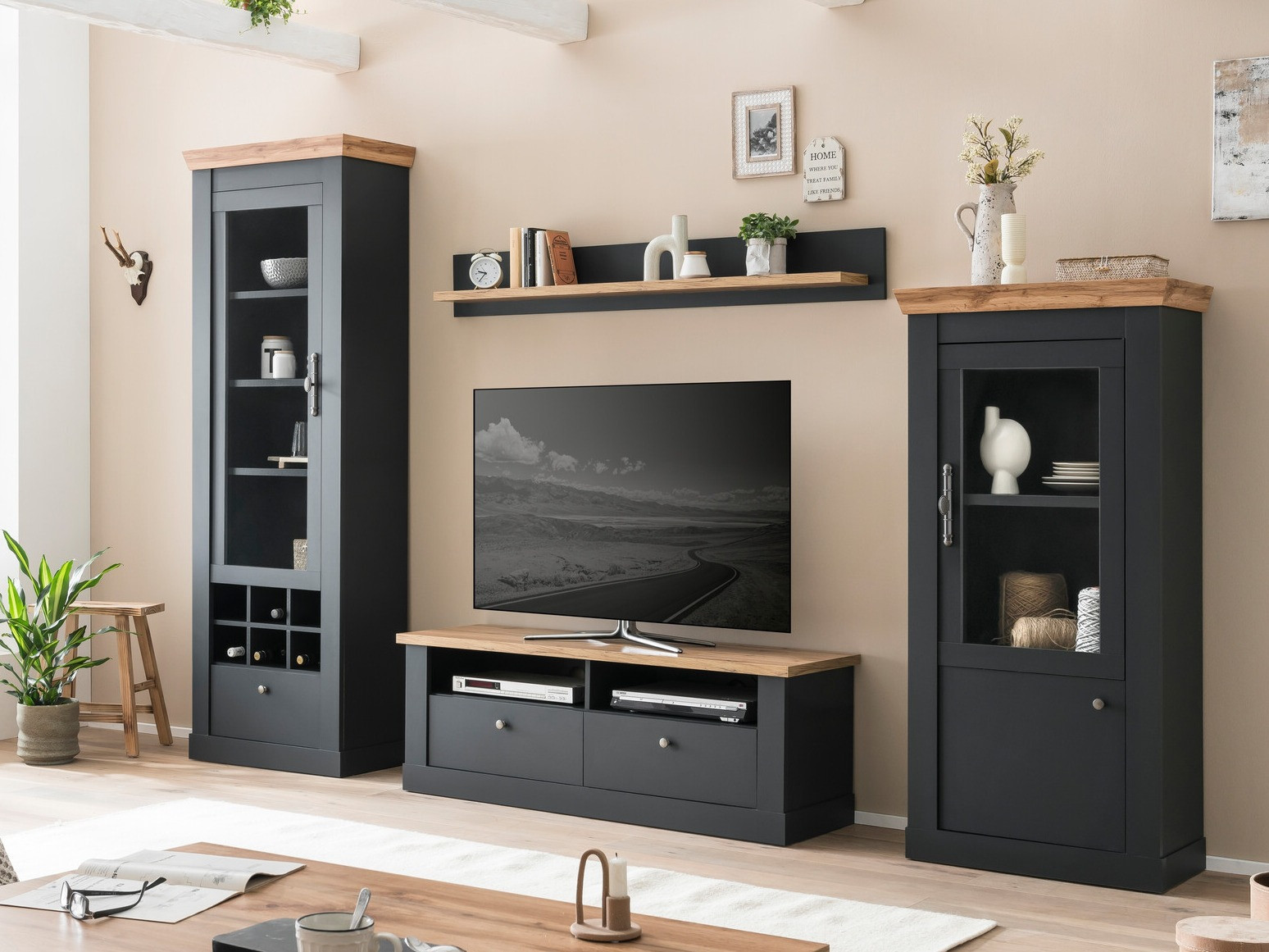 Komplet za dnevno sobo Levbalu 120