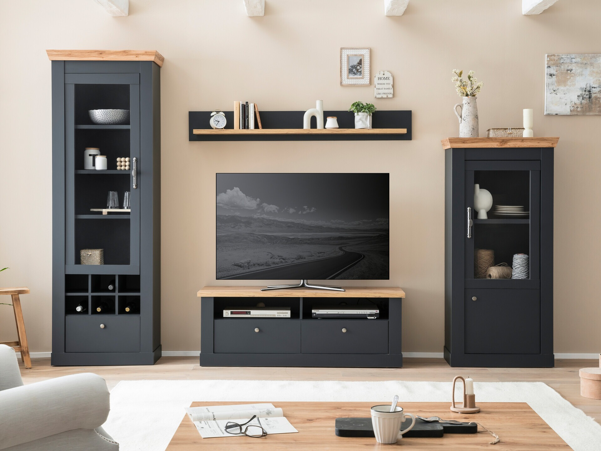 Komplet za dnevno sobo Levbalu 120