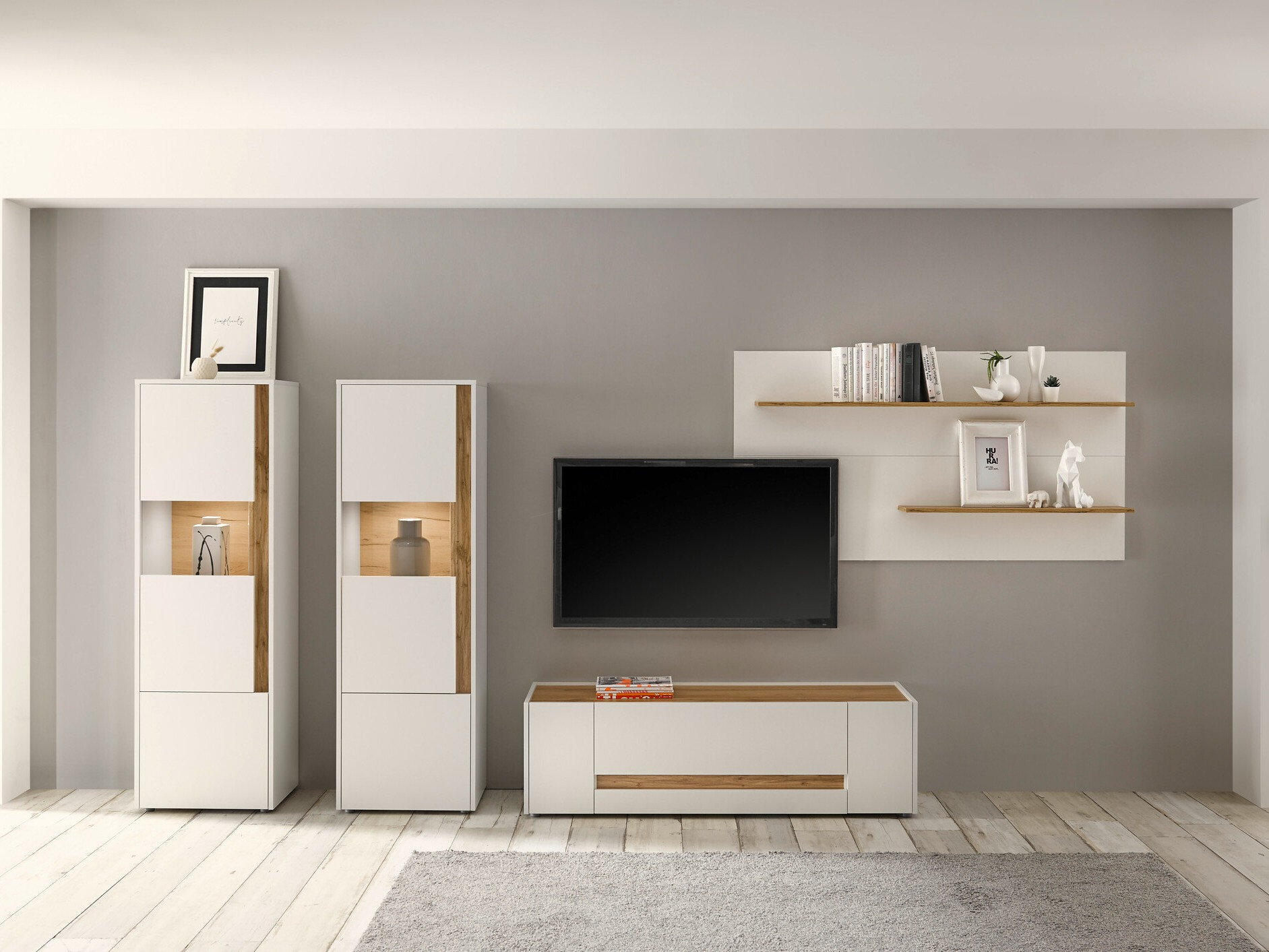 Regal Elbsori 102 (Bela + Wotan hrast)