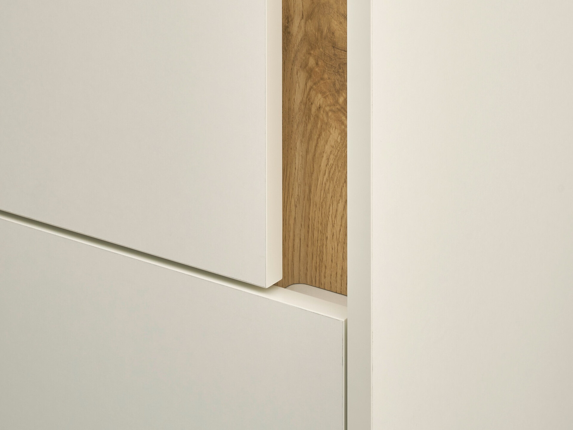 Regal Elbsori 104 (Bela + Wotan hrast)