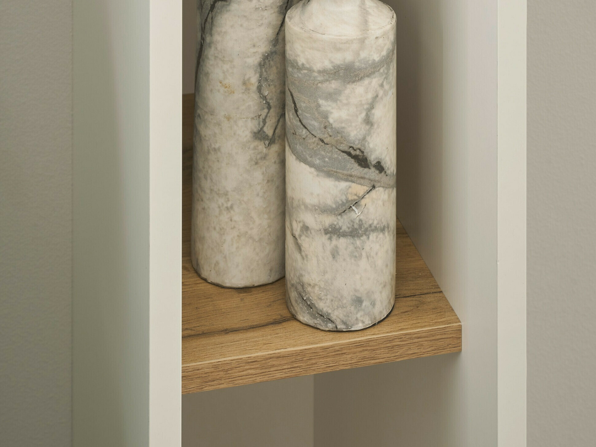 Regal Elbsori 105 (Bela + Wotan hrast)