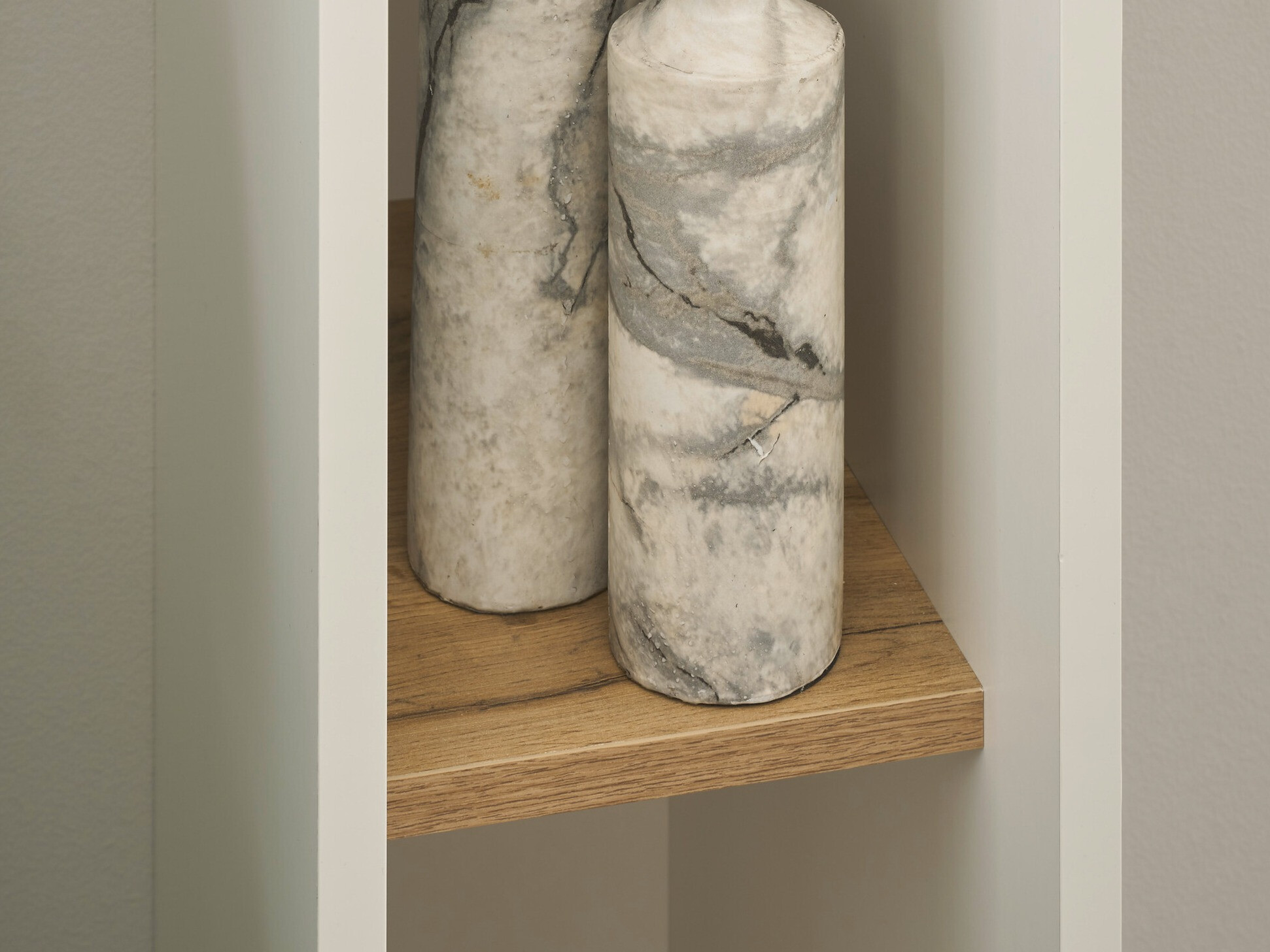 Regal Elbsori 106 (Bela + Wotan hrast)