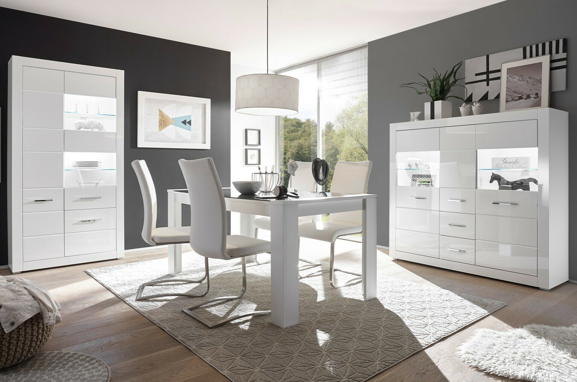Regal Mercata 108