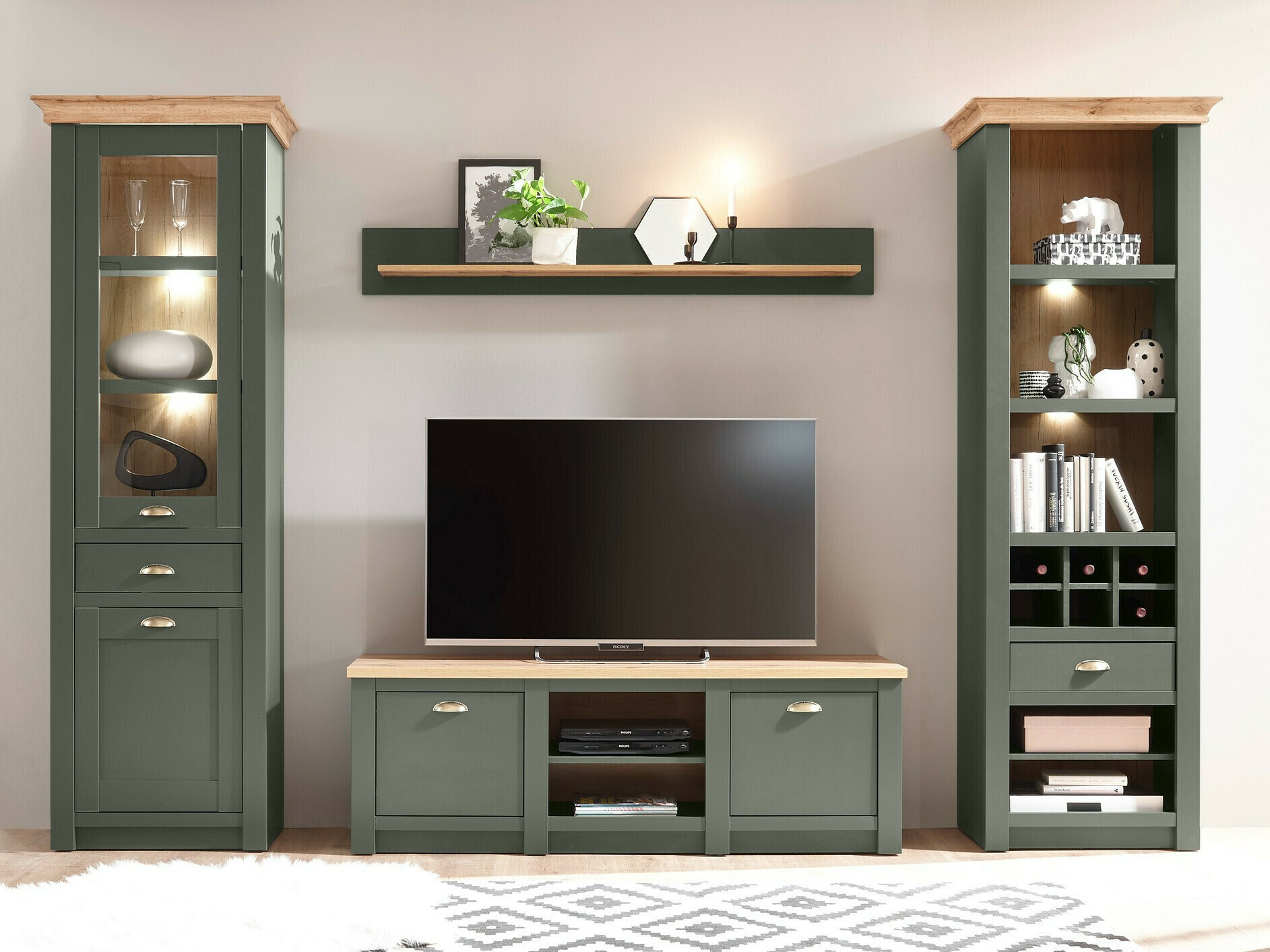 Regal Lirvela 106