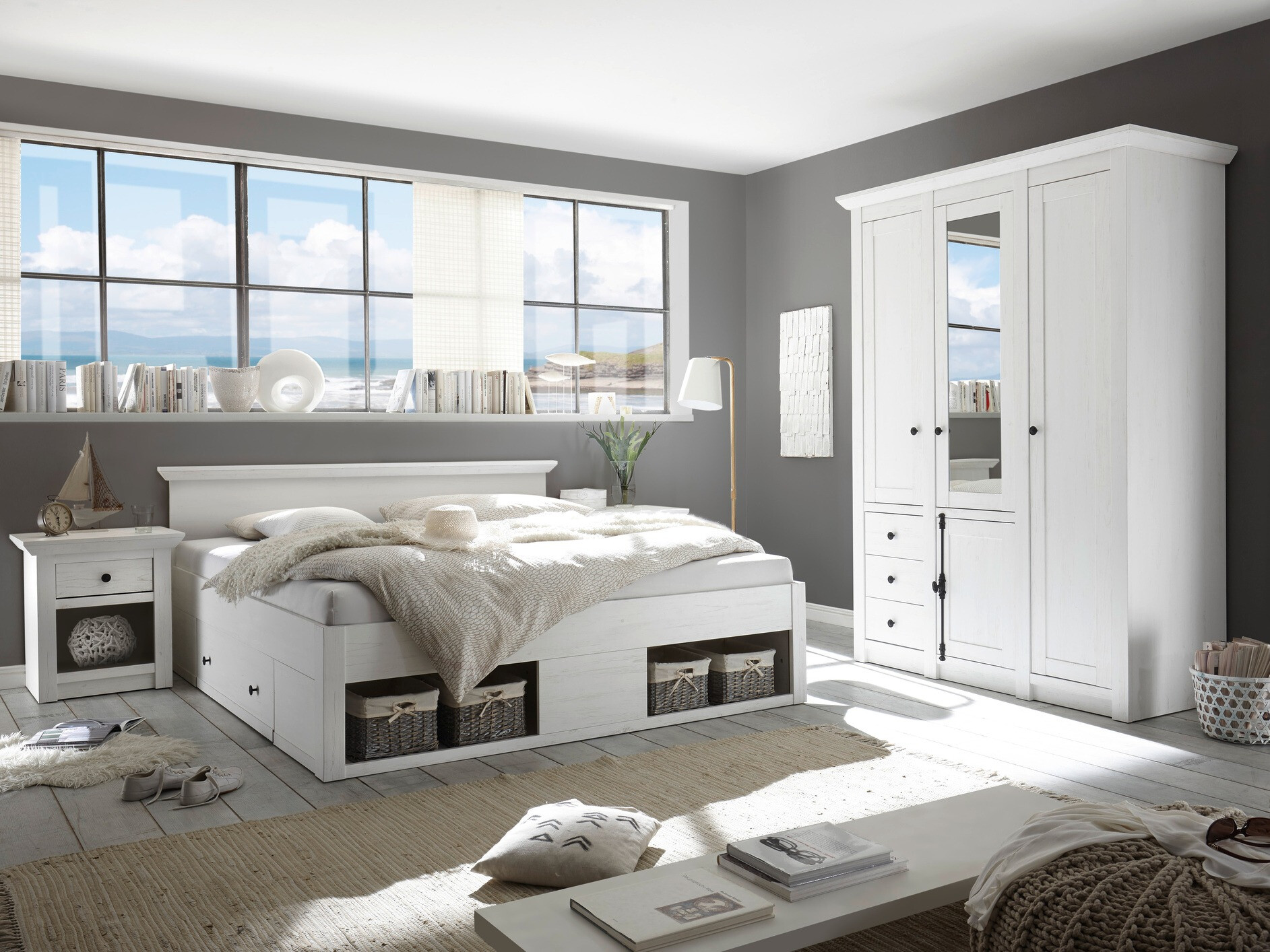 Nočna omarica Marfere 126