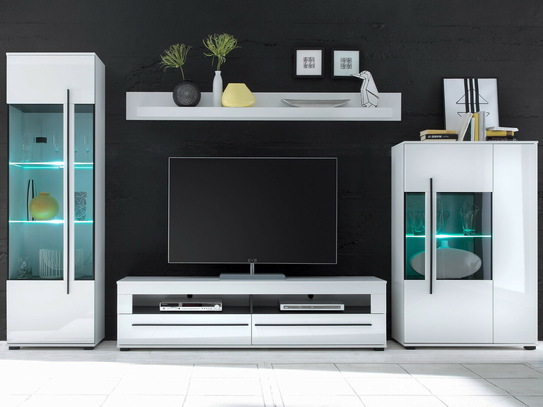 Komplet za dnevno sobo Torbelu 131