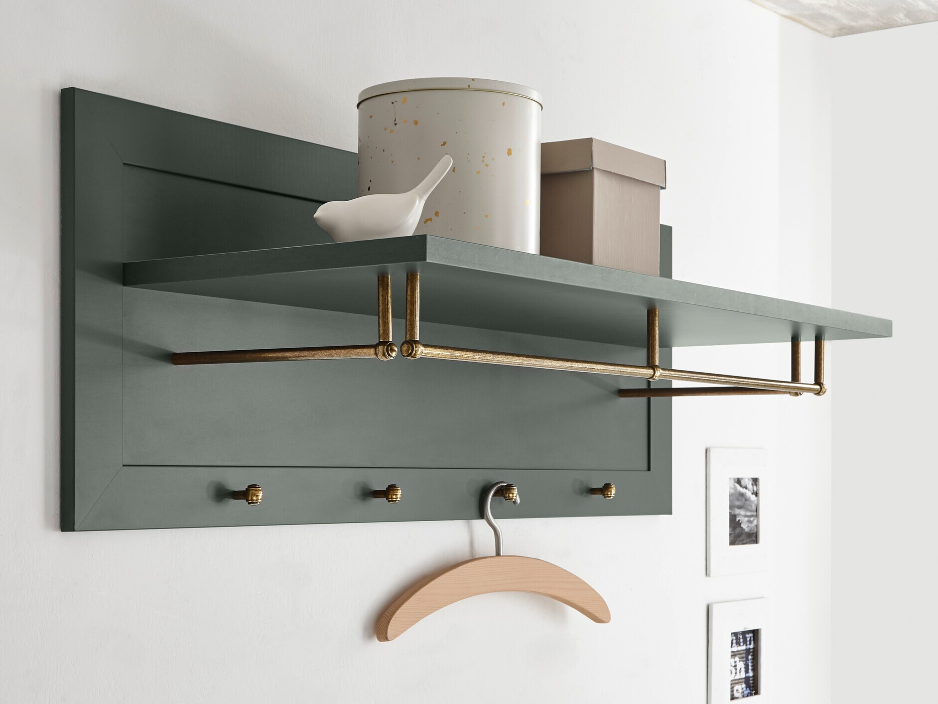 Obešalnik Evalira 123