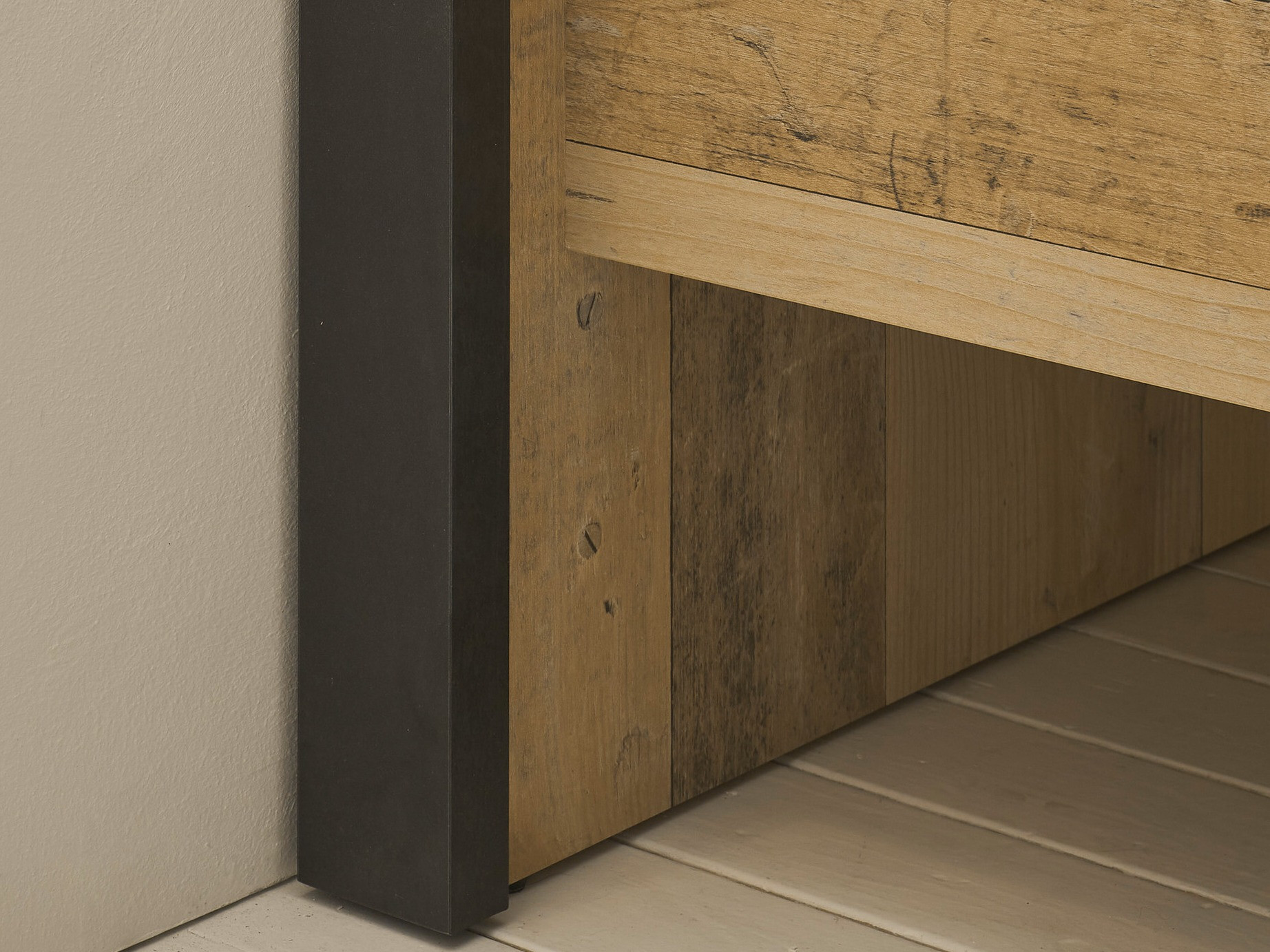 Postelja Cirtale 109 (Rustikalen les + Antracit)