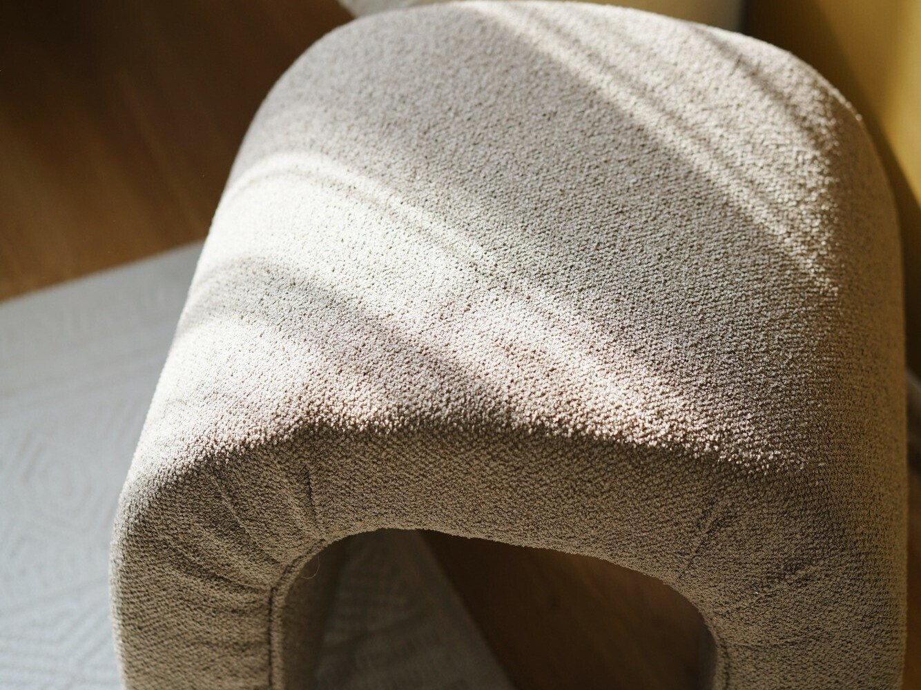 Tabure Altadena 572 (Rjava)