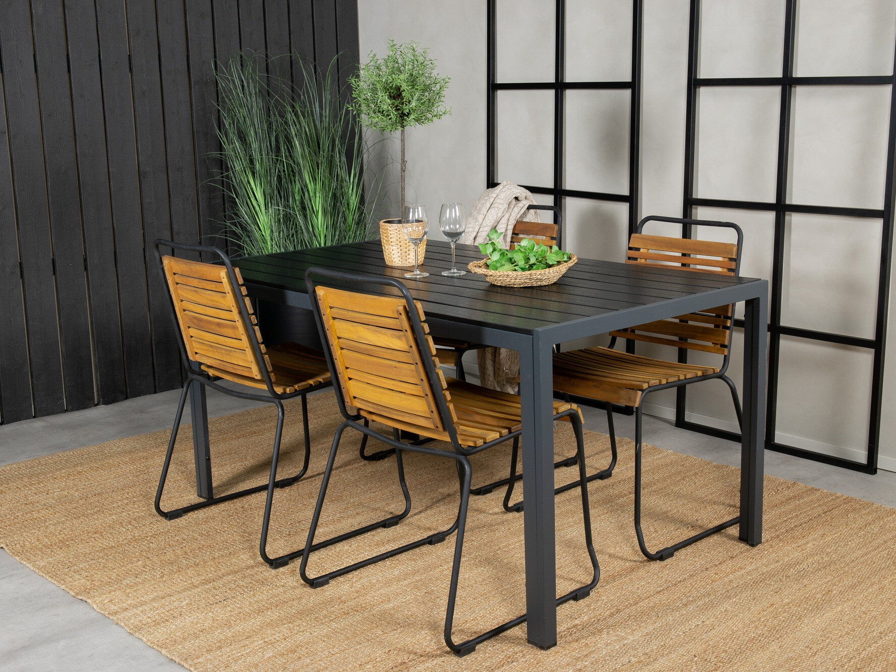 Komplet mize in stolov Dallas 3865