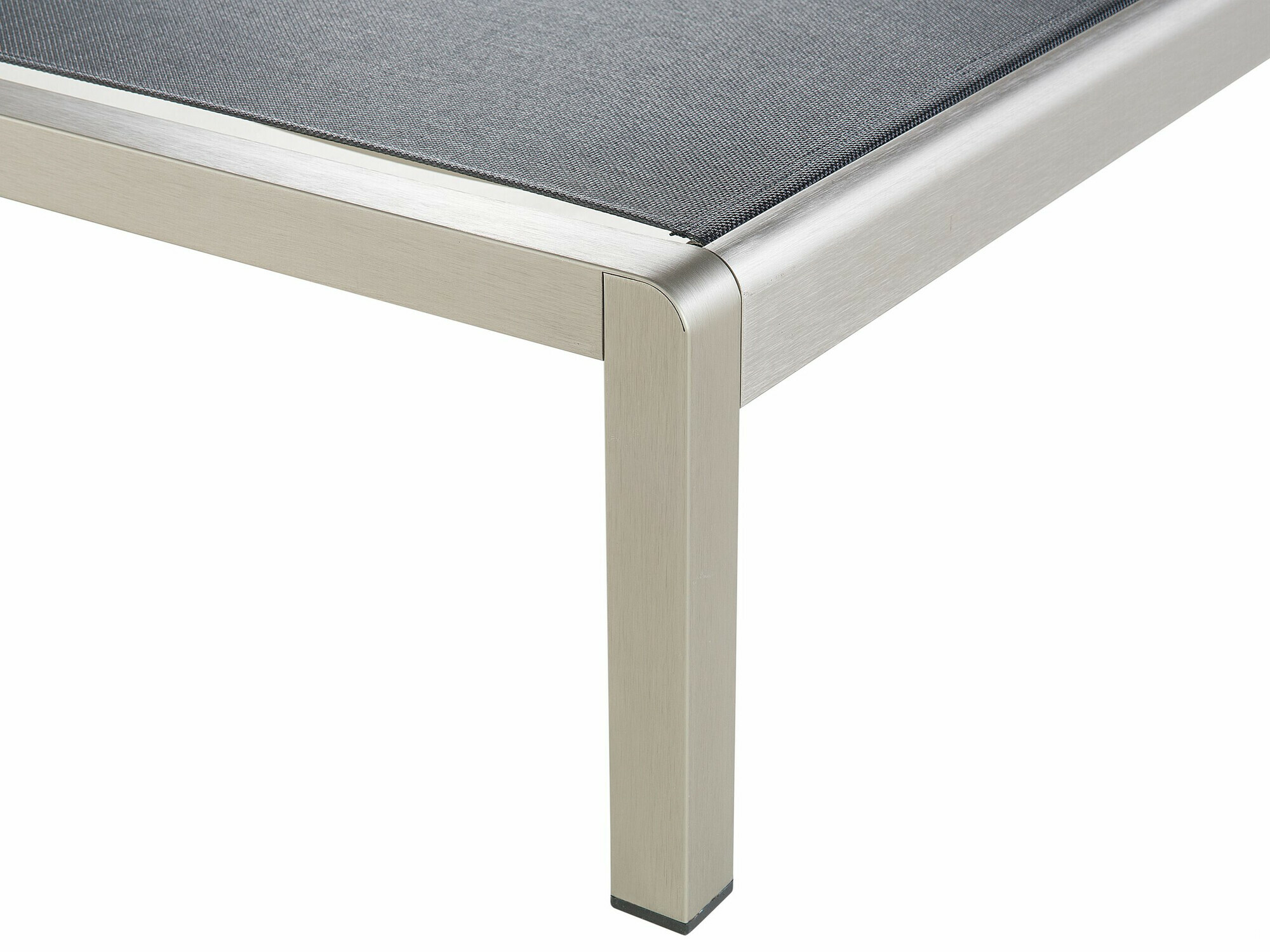 Vrtni ležalnik Berwyn 1972 (Črna)