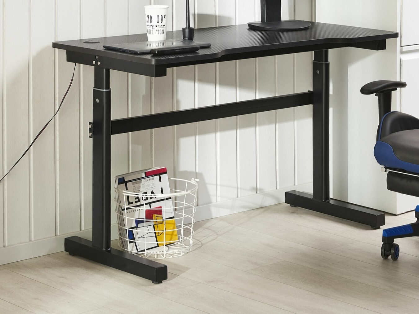 Dvižna pisalna miza Berwyn 169