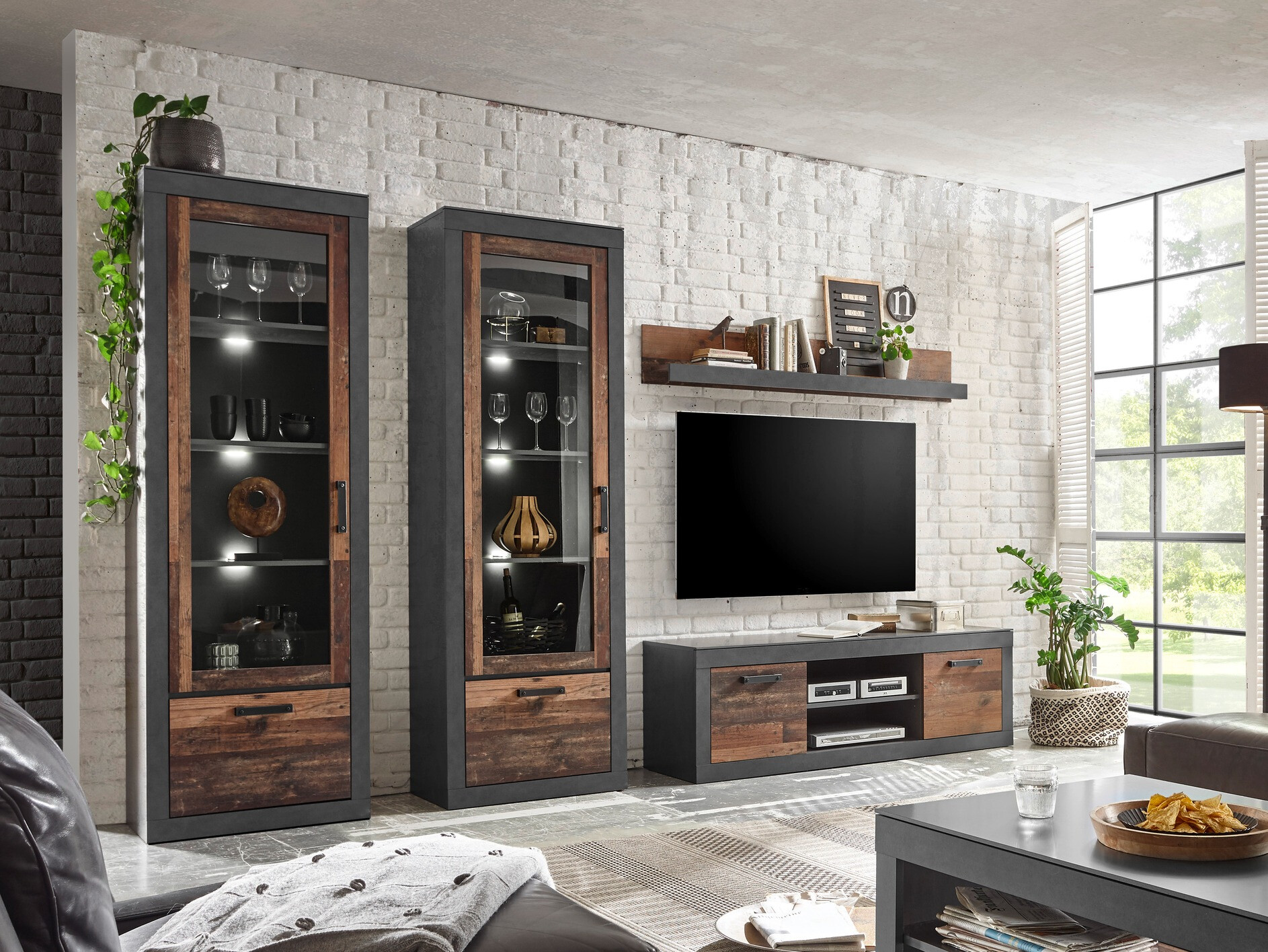 Dnevni prostor Revlara 110 (Ne)